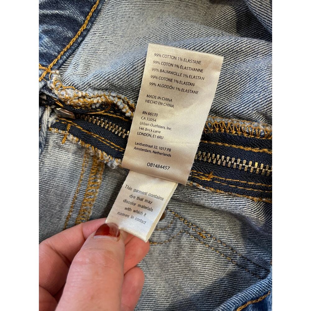 Pilcro Anthropologie Medium Wash Distressed Nood Zelus Denim Micro Mini Skort 26 - Picture 12 of 12